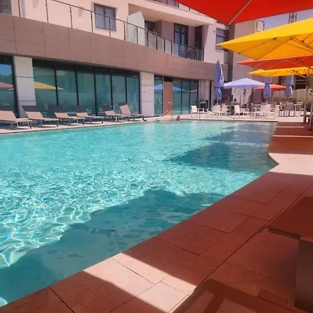 Mercury Gardens San Ġiljan