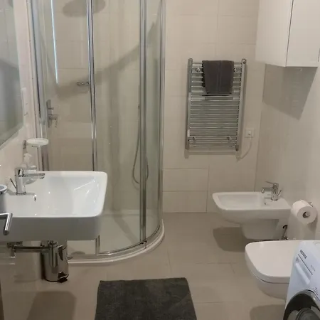 Mercury Gardens Apartment *